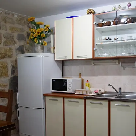 Cvitini Dvori Garjak *