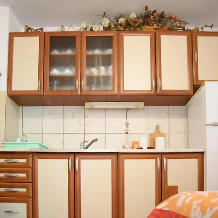 Apartman Cvitini Dvori Garjak Vrlika