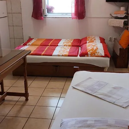 Apartment Cvitini Dvori Garjak Vrlika