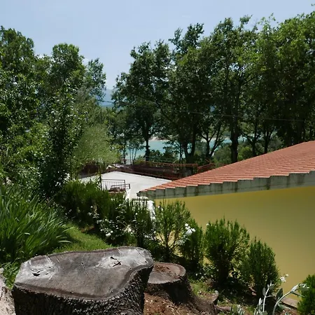 Cvitini Dvori Garjak Apartment *