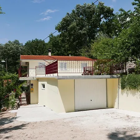 Cvitini Dvori Garjak Apartmán *