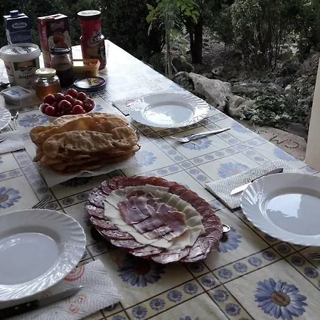 Apartment Cvitini Dvori Garjak